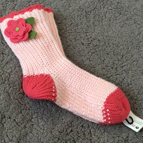 NWT Hue Winter Women’s Slipper Socks - Picture 2 of 10